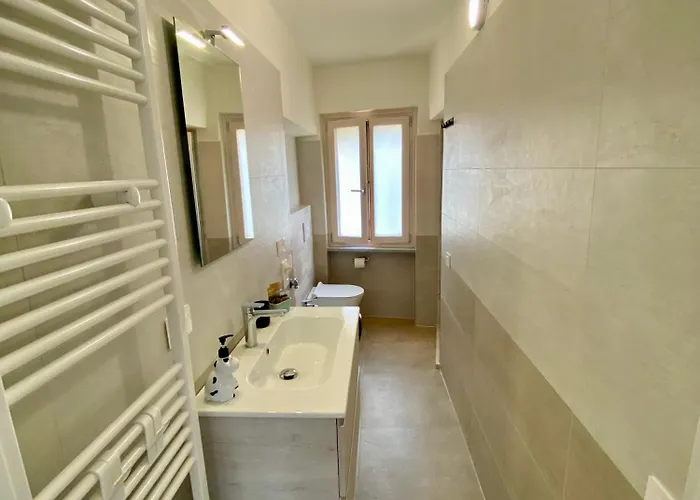 La Tana Della Volpe E L'uva *